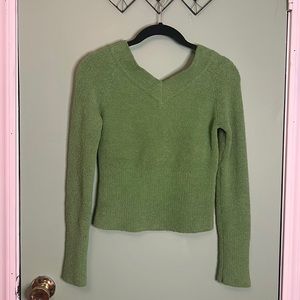 Ambiance vintage green fuzzy cropped pullover v neck sweater
